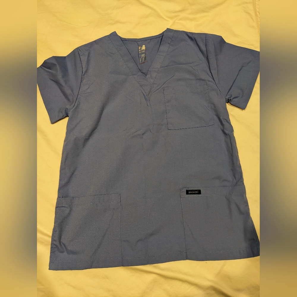 Dagacci blue scrubs xs set